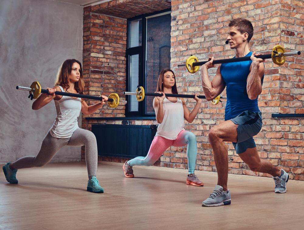 Only Fitness Center grup dersleri - Enerjik fitness antrenmanı